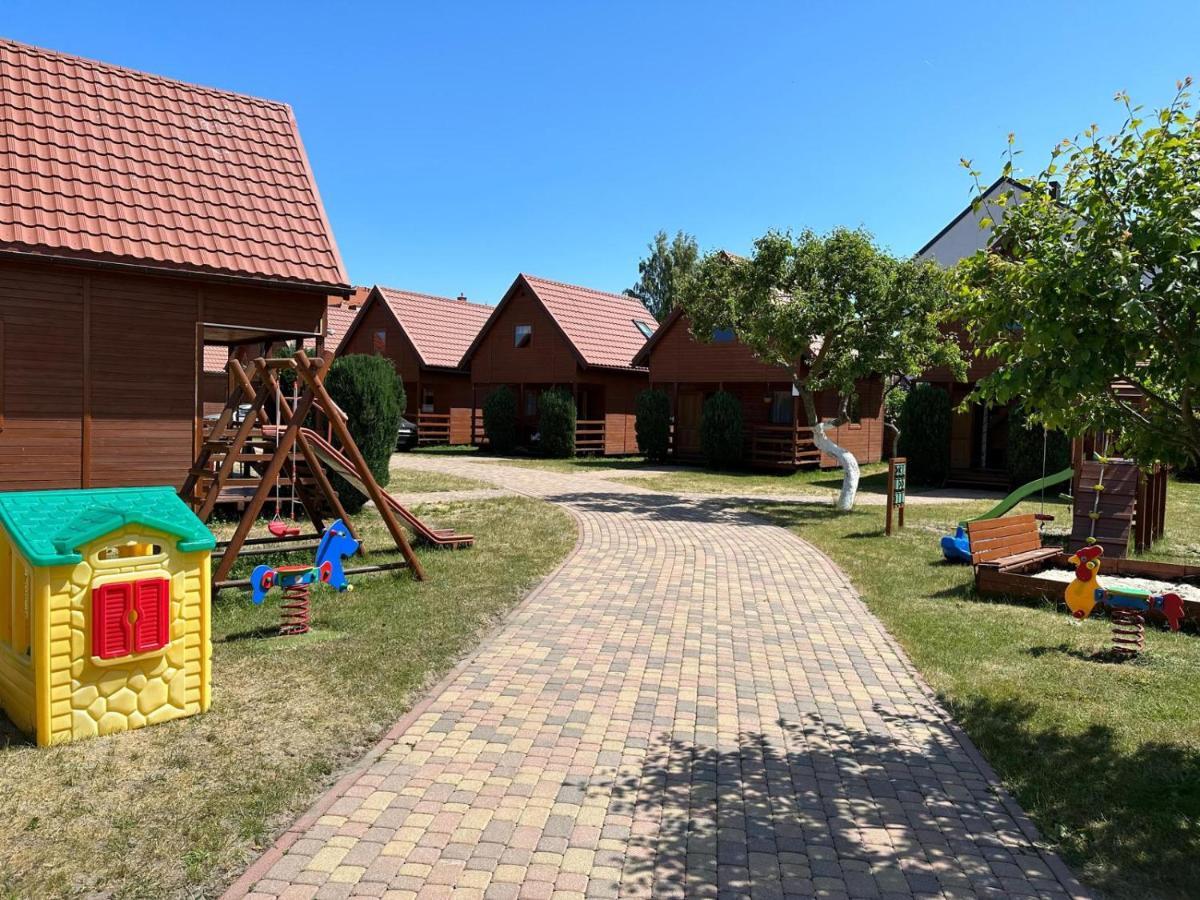 Ala I Tomek Domki Łeba Buitenkant foto